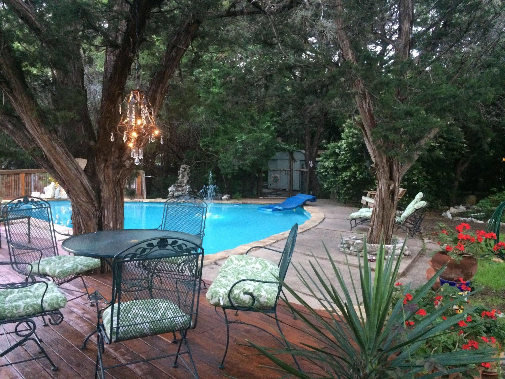 Casa Del Sol Bed And Breakfast Lakeway Exterior photo